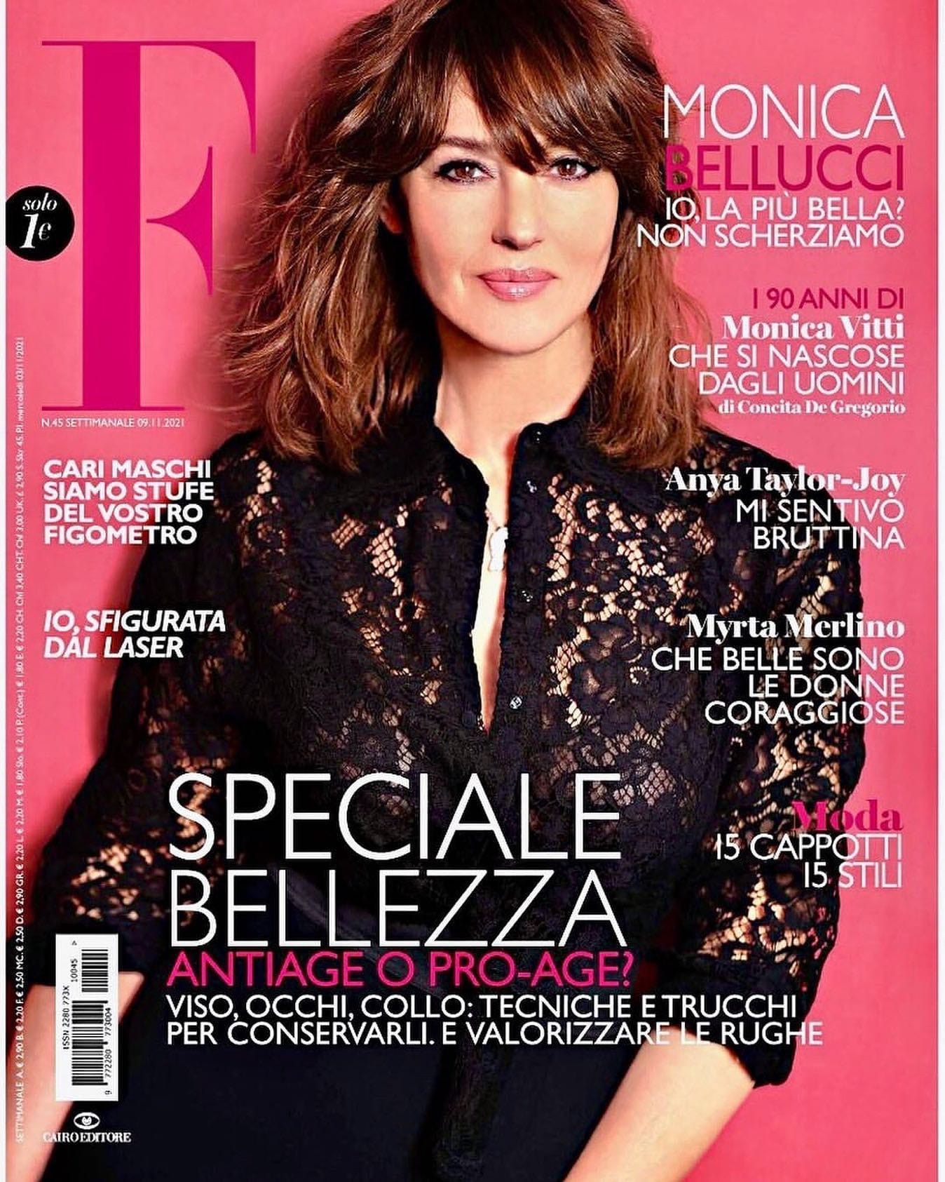 F Magazine — page intérieure